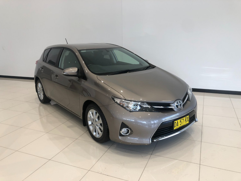 Print 2013 Toyota Corolla Ascent Sport - Geoff King Motors