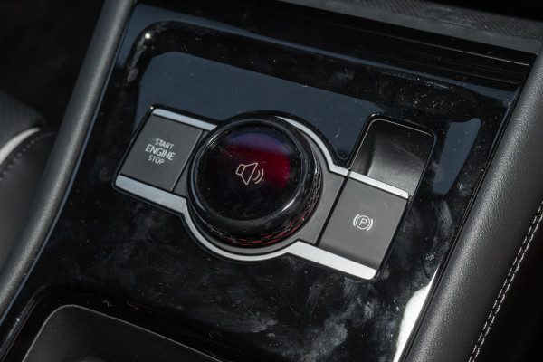 2026 Volkswagen Tiguan 150TSI eHybrid Elegance SUV image 14