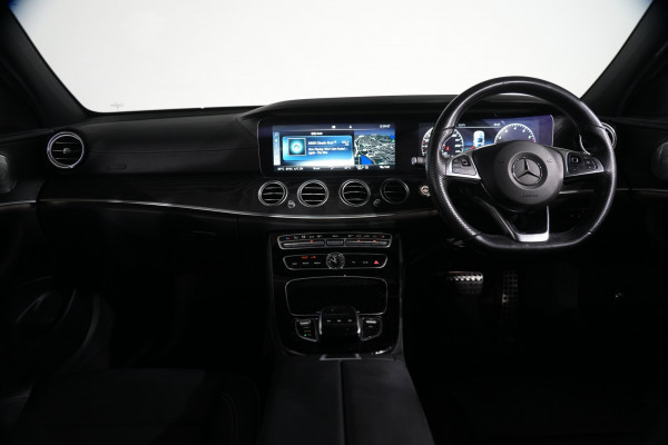 2017 Mercedes-Benz E-Class E300 Sedan image 13