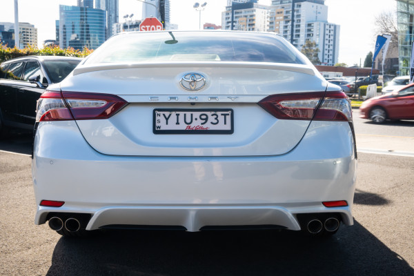 2019 Toyota Camry SX Sedan Image 5