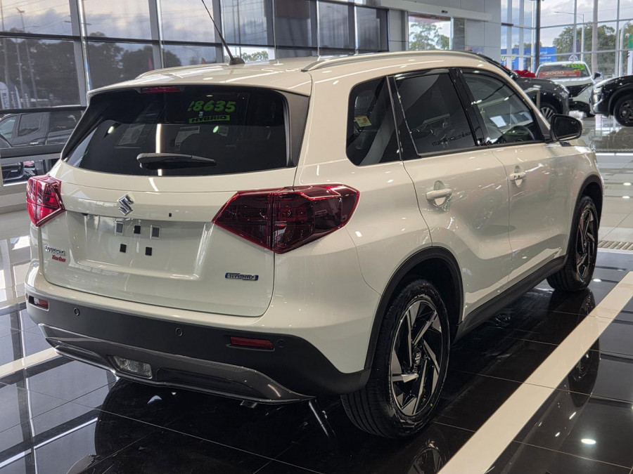 2026 Suzuki Vitara  Turbo Hybrid SUV Image 2