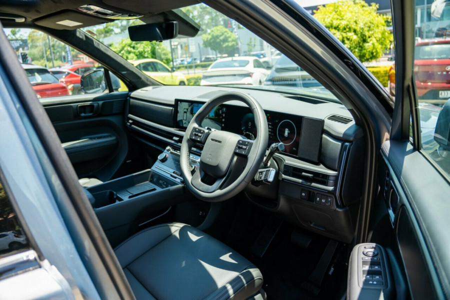2024 MY25 Hyundai Santa Fe MX5.V1 Hybrid Calligraphy SUV Image 17