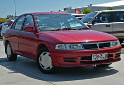 Mitsubishi Lancer ES CG