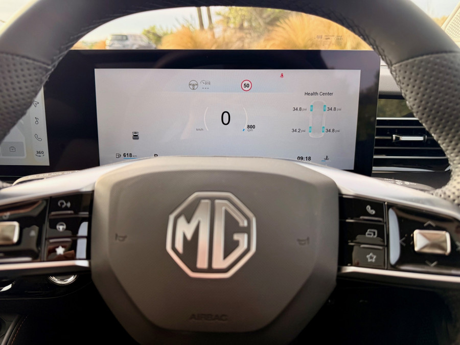 2026 MG HS Essence SUV Image 18