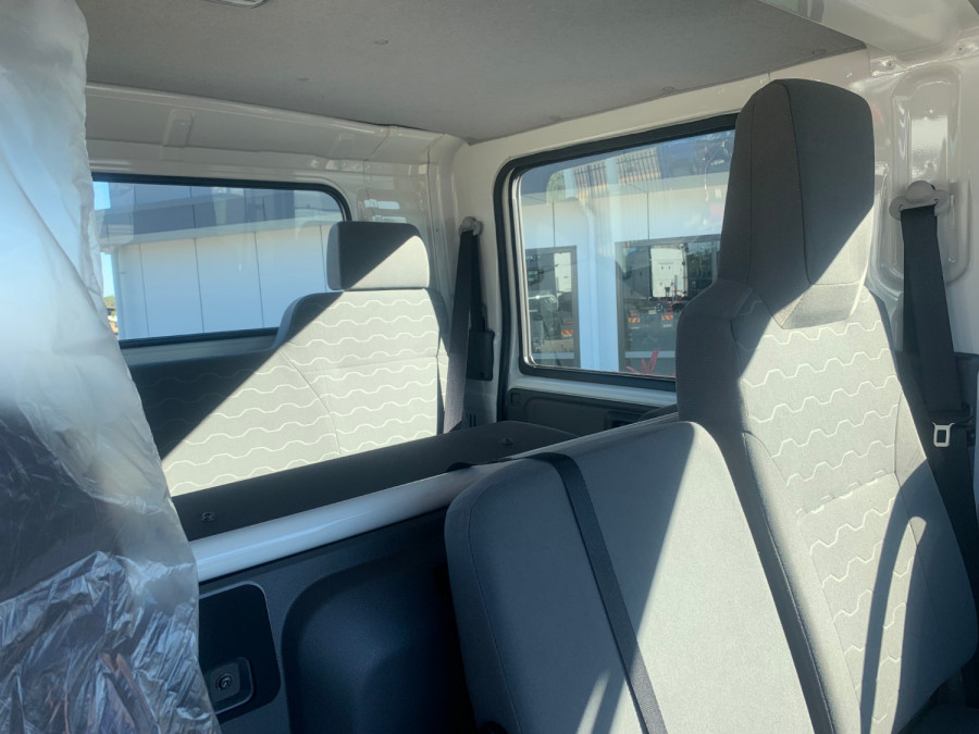 2025 Isuzu  NQS 80-175 DT C34 CREW Cab Chassis Image 11