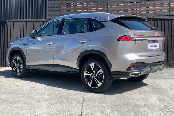 2026 MY25 MG HS AS33 Vibe SUV Image 4