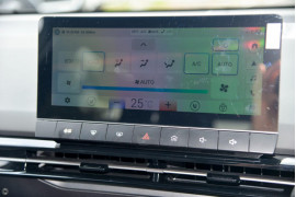 2024 MG MG4 MEH32 Essence 64 Hatch