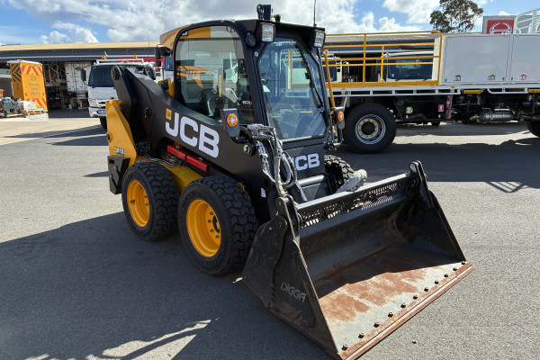 2020 JCB 215 SKID STEER LOADER Wheeled Skidsteer Loader