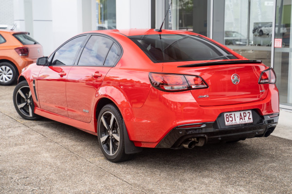 2016 Holden Commodore VF II  SV6 Black Sedan