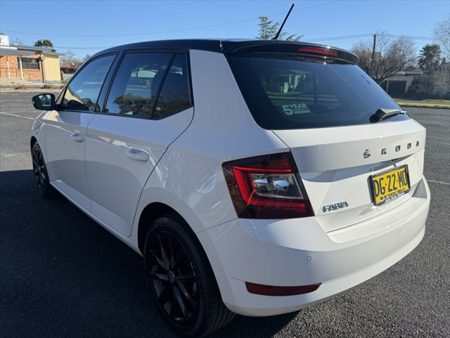 2021 Skoda Fabia NJ Run-Out Edition Hatch Image 5