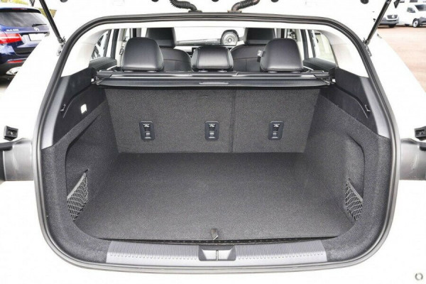 2024 MY24.5 MG HS AS33 Excite SUV Image 5