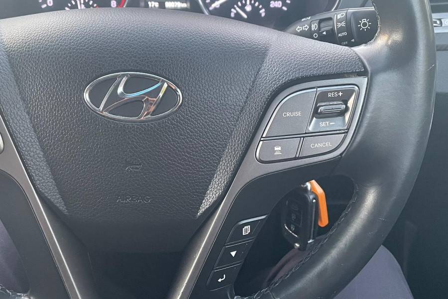 2017 Hyundai Santa Fe DM3 Series II Active X SUV Image 13