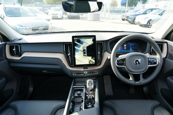 2026 Volvo XC60 UZ Ultra B5 Dark SUV Image 6