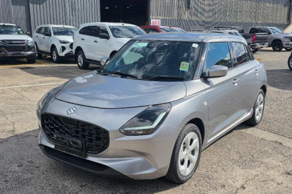 2026 Suzuki Swift UZ Hybrid Plus Hatch Image 2