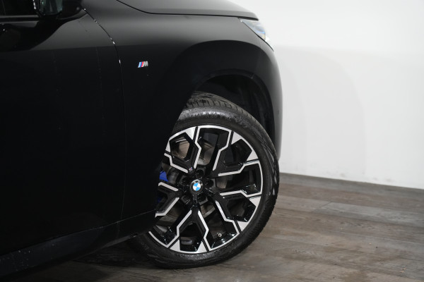 2025 BMW X3 30e xDrive SUV image 9
