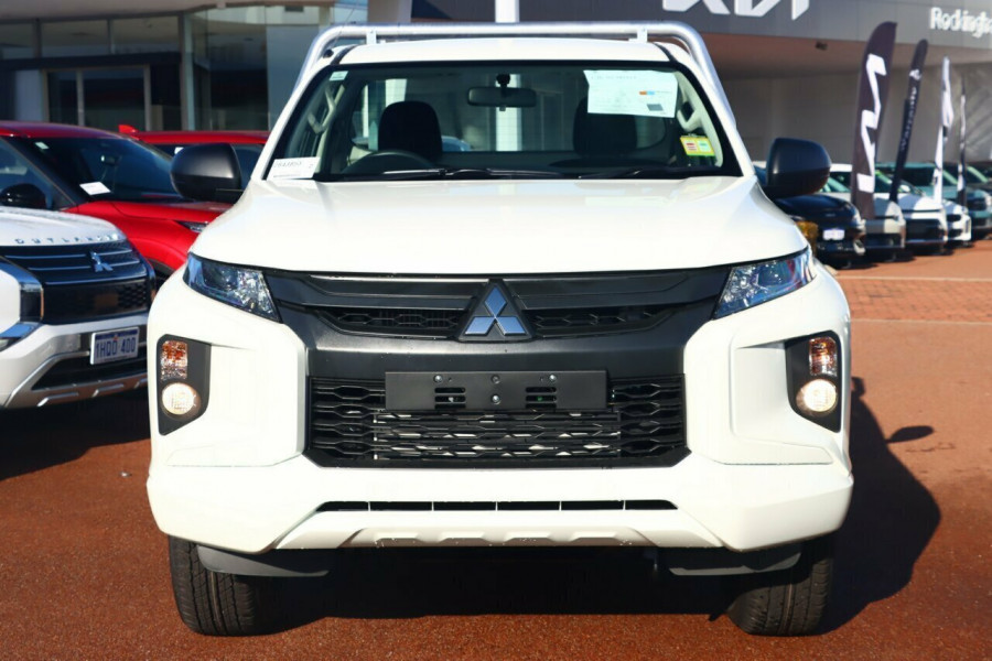 2023 Mitsubishi Triton MR GLX Cab Chassis Image 7