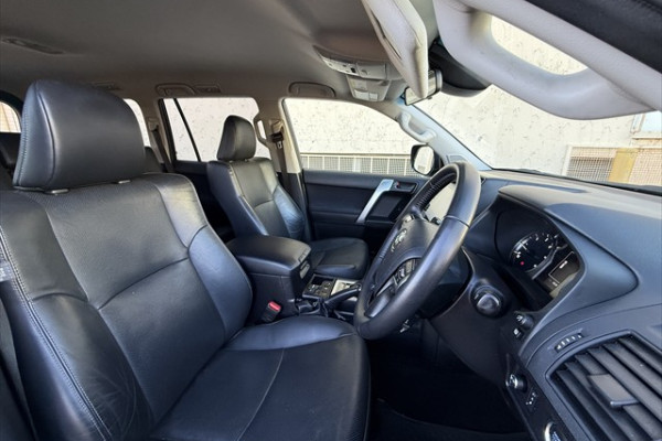 2023 Toyota LandCruiser Prado GDJ150R GXL SUV Image 10