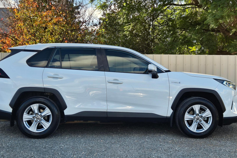 2021 Toyota RAV4 AXAH54R GX SUV Image 8
