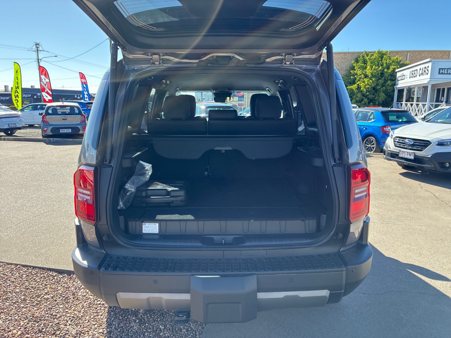 2026 Toyota LandCruiser Prado GDJ251R GXL SUV Image 12