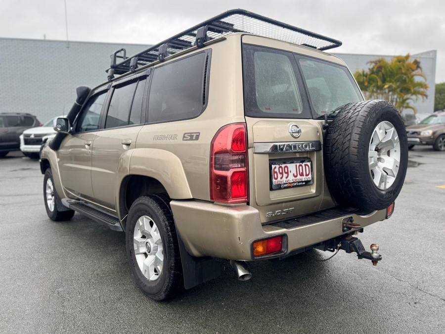 2006 Nissan Patrol GU IV ST SUV Image 10