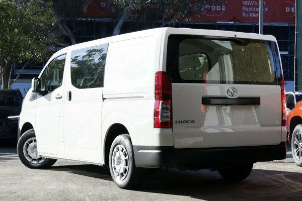 2021 Toyota HiAce GDH300R  Van Image 3