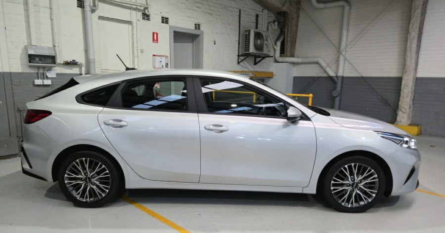 2022 Kia Cerato BD Sport+ Hatch Image 5