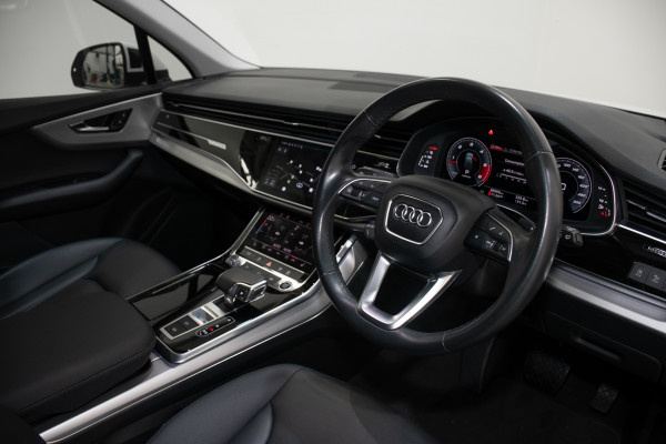 2021 Audi Q7 4M 45 TDI SUV Image 15