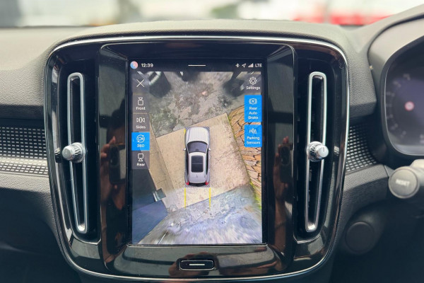 2021 MY22 Volvo XC40 XZ Recharge Pure Electric SUV Image 12