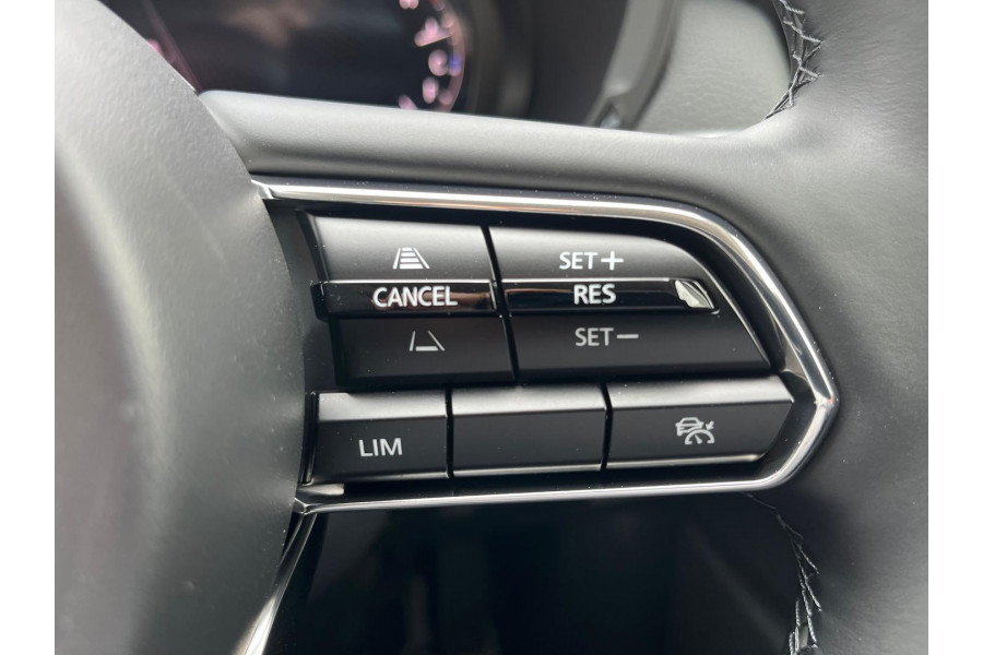 2024 Mazda CX-80 KL G40e GT SUV Image 27