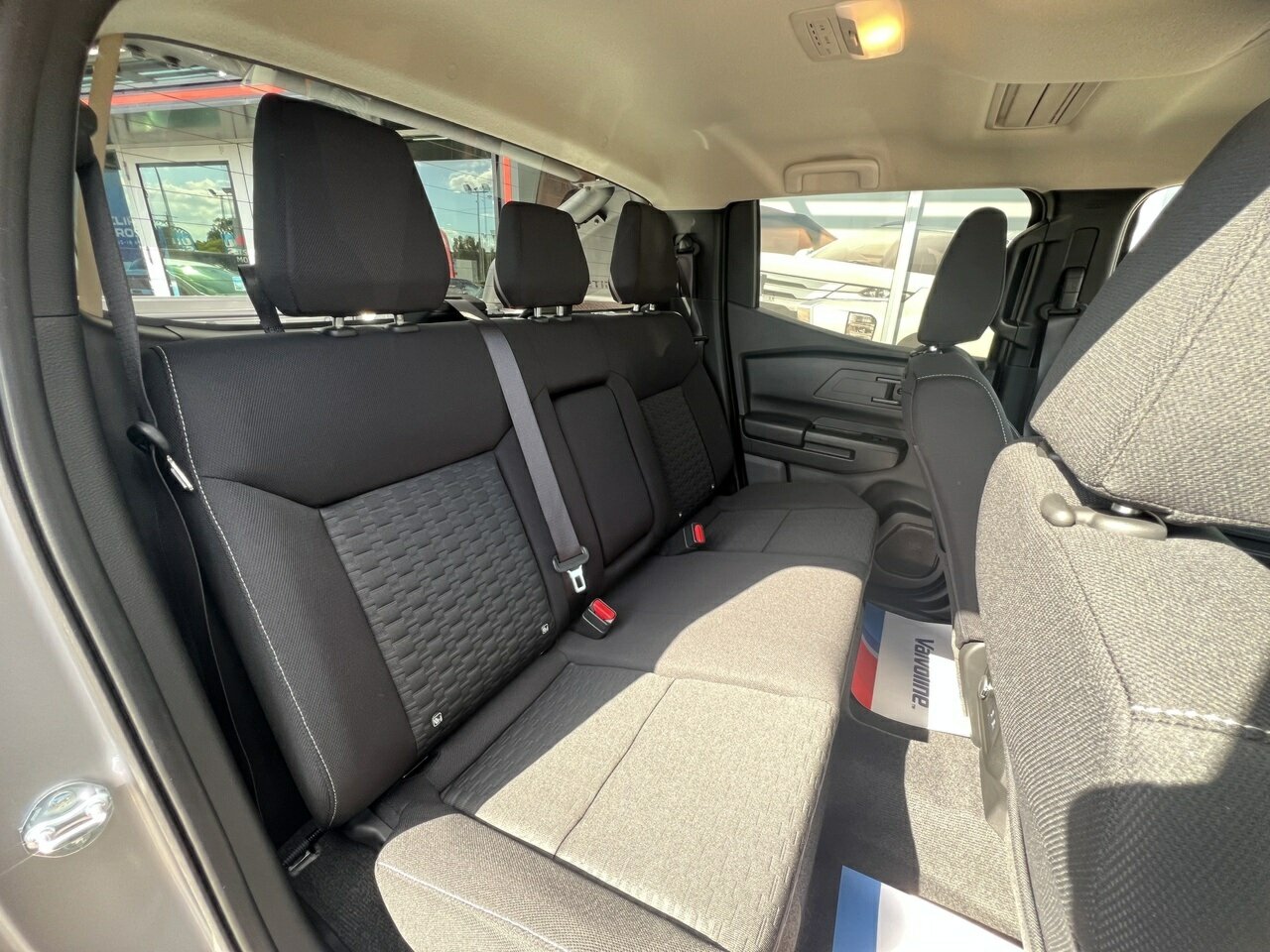 2024 MY24.5 Mitsubishi Triton MV GLX-R Ute Image 15