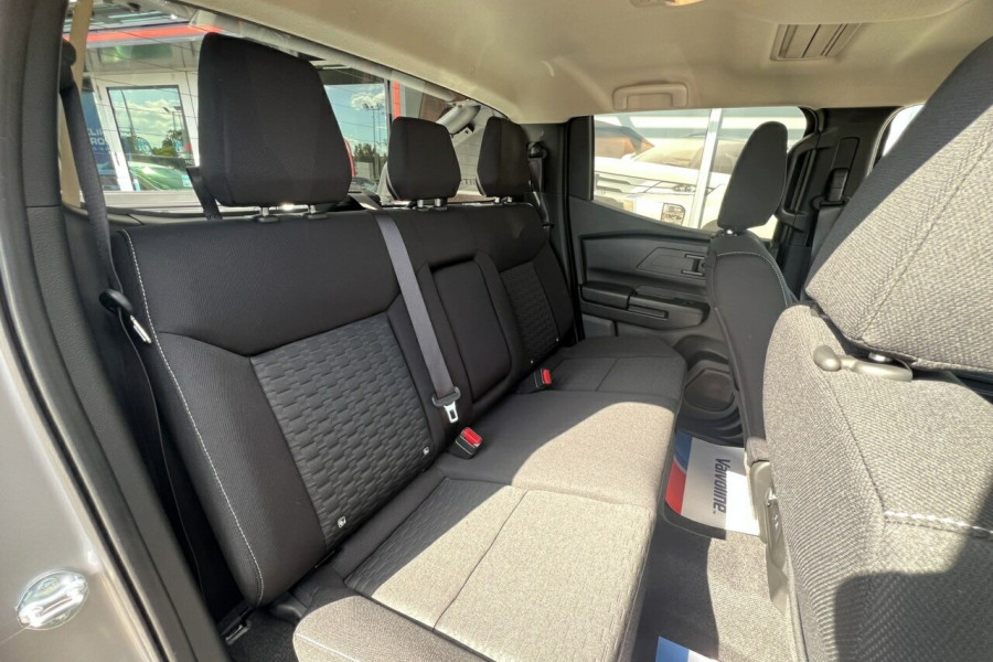 2024 MY24.5 Mitsubishi Triton MV GLX-R Ute Image 15