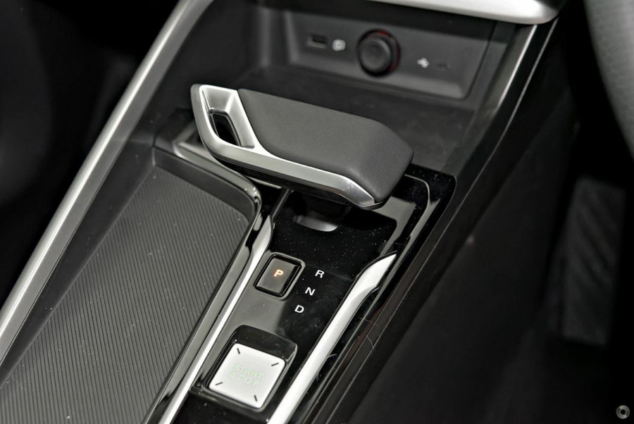 2025 MG ZS SUV Image 12