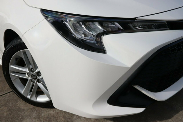 2021 Toyota Corolla MZEA12R Ascent Sport Hatch Image 2
