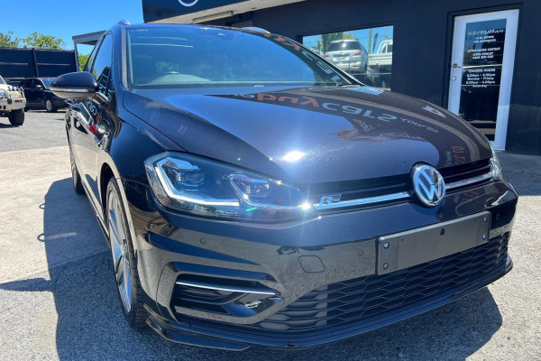 2018 Volkswagen Golf 7.5 110TSI Highline Wagon Image 4