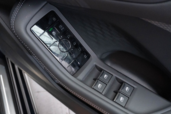 2025 Audi A5 B10 TFSI 200kW S line Wagon image 17