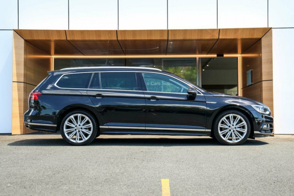 2018 Volkswagen Passat B8 206TSI R-Line Wagon Image 3