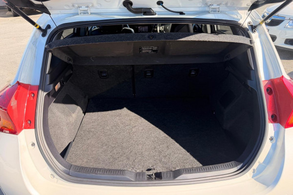 2014 Toyota Corolla ZRE182R Levin ZR Hatch Image 13