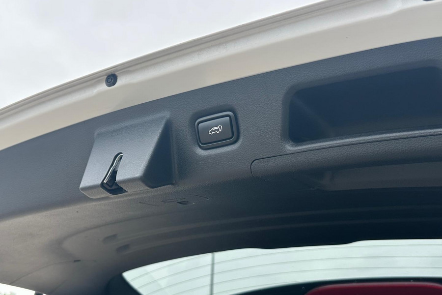 2021 Hyundai Santa Fe TM.V3 Elite SUV Image 22
