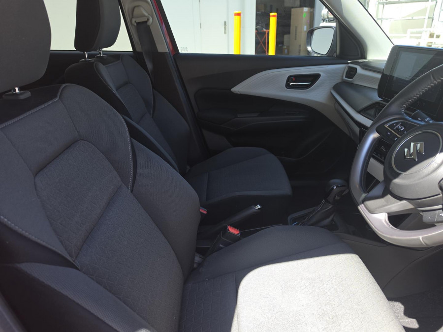 2024 Suzuki Swift UZ Hybrid Plus Hatch Image 20