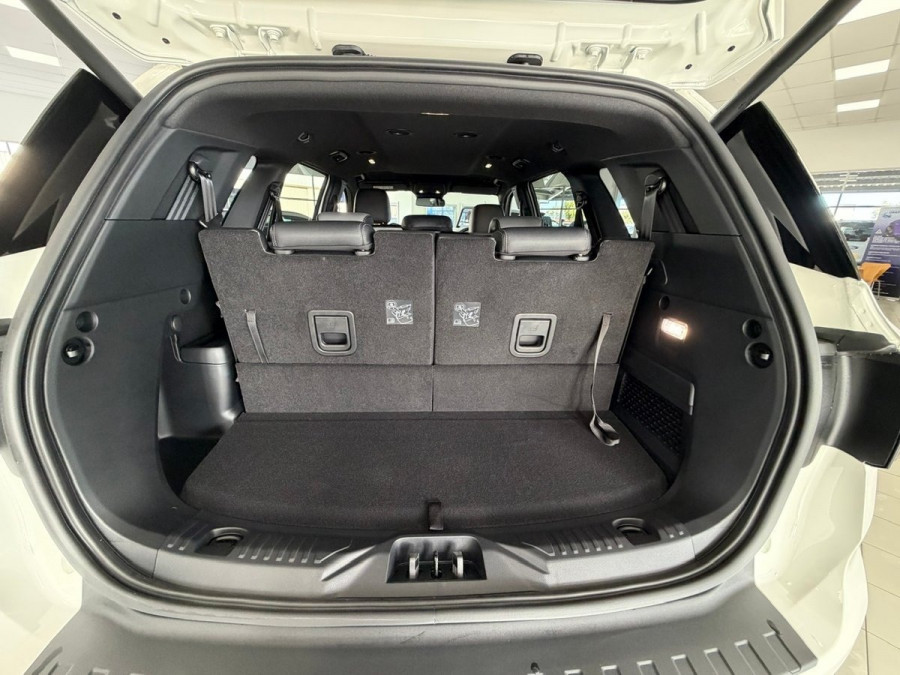 2026 MY26.5 Ford Everest UB Sport SUV Image 13