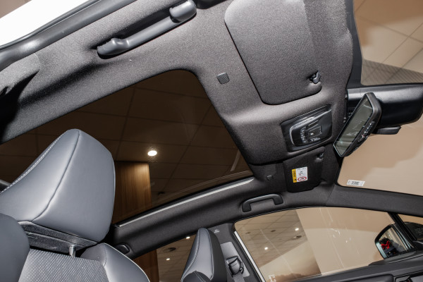 2026 Subaru Uncharted  AWD SUV image 18