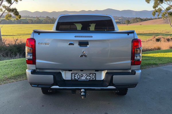2021 MY22 Mitsubishi Triton MR GLX-R Ute Image 6