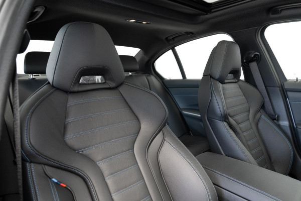 2026 BMW 3 Series G20 LCI II 330i M Sport Sedan image 9