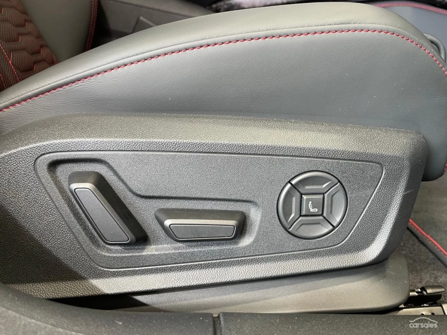 2026 Audi RS 5 Sedan Image 28