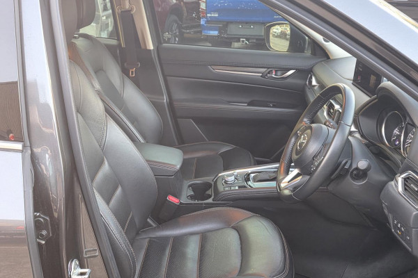 2021 Mazda CX-5 KF Series GT SUV Image 12
