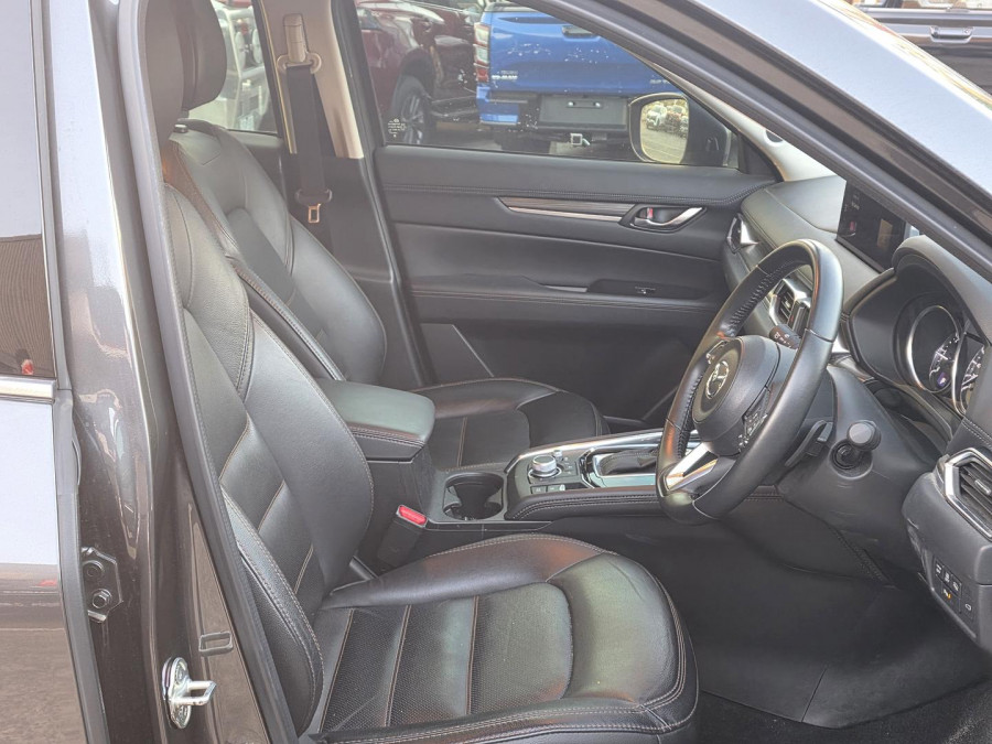 2021 Mazda CX-5 KF Series GT SUV Image 12