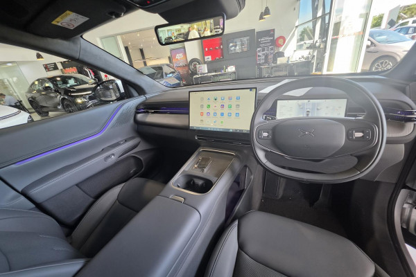2025 XPeng G6  Long Range SUV Image 31