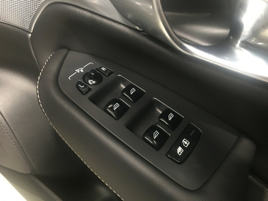 2024 MY25 Volvo XC90 L Series Ultra B6 Bright SUV Image 11