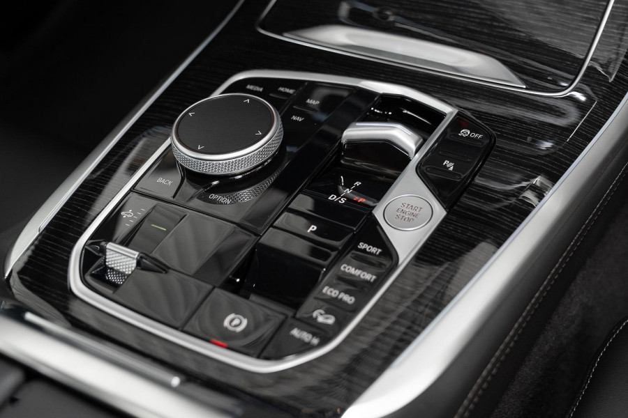 2026 BMW X7 G07 LCI xDrive40i M Sport SUV