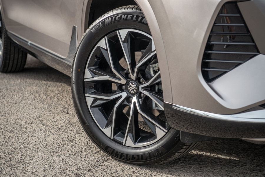 2026 MG QS Excite SUV Image 5